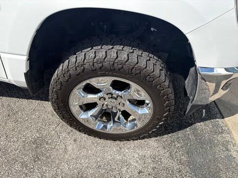 Used 2022 RAM 1500 Big Horn AWD/4WD image 8