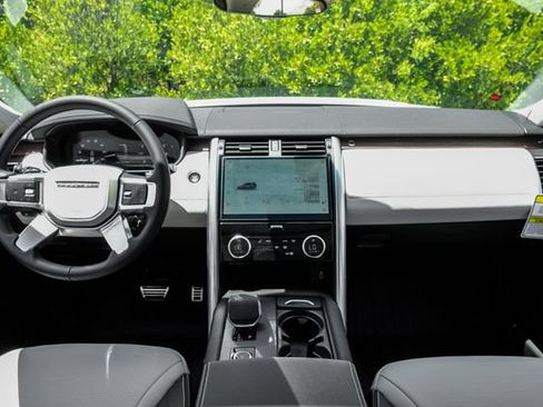 New 2026 Land Rover Discovery Dynamic SE AWD/4WD image 20