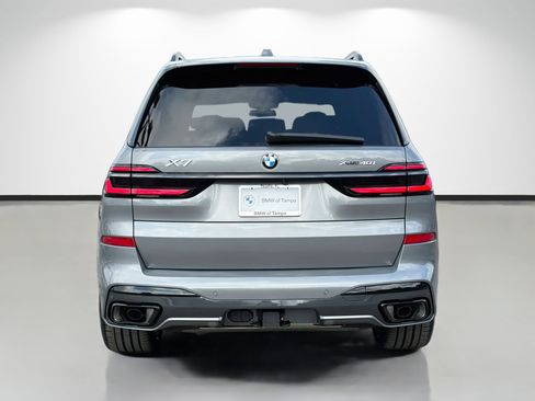 New 2027 BMW X7 xDrive40i w/ M Sport Package AWD/4WD image 4