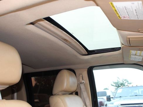 Used 2011 Ford F250 Lariat w/ Lariat Ultimate Pkg AWD/4WD image 23