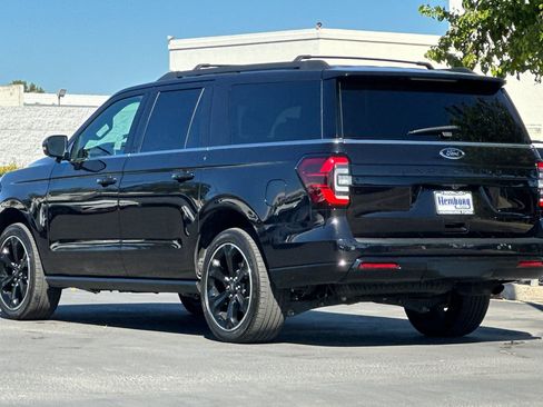 Used 2022 Ford Expedition Max Limited image 6