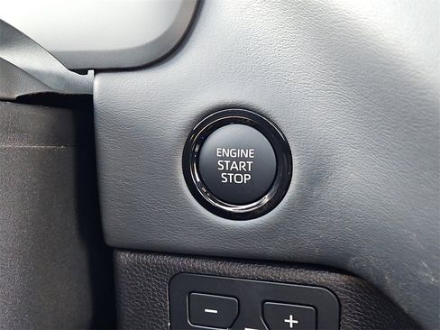 New 2026 Toyota Tundra Platinum image 18