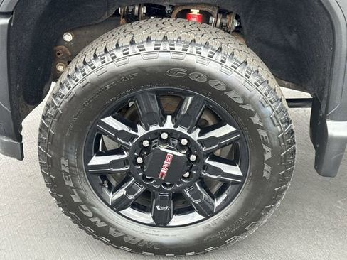 Certified 2024 GMC Sierra 3500 AT4 w/ AT4 Premium Plus Package AWD/4WD image 33