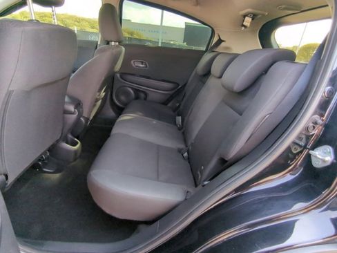 Used 2022 Honda HR-V LX image 20