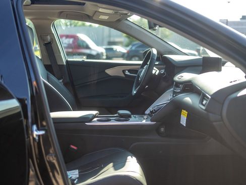 New 2025 Acura TLX w/ Technology Package image 37