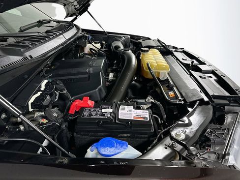 Certified 2019 Ford F150 XLT w/ Equipment Group 302A Luxury image 23