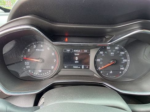 Used 2022 Chevrolet TrailBlazer LT w/ Convenience Package FWD image 21