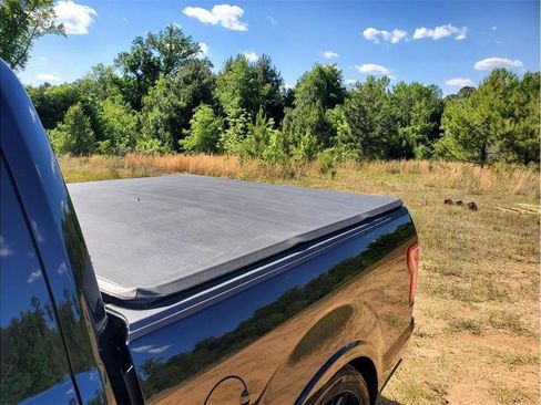 Used 2017 Ford F150 XLT w/ Equipment Group 302A Luxury RWD image 7