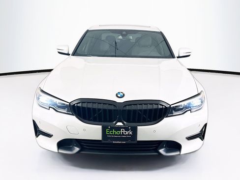 Used 2021 BMW 330i Sedan w/ Driving Assistance Package RWD image 2