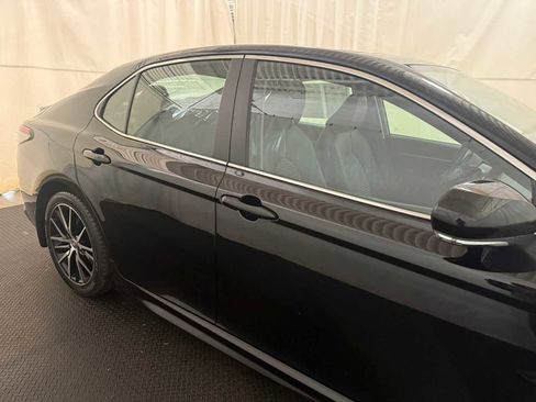 Certified 2023 Toyota Camry SE image 11