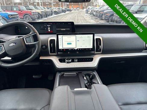 Used 2025 Ford Expedition Max Active image 19