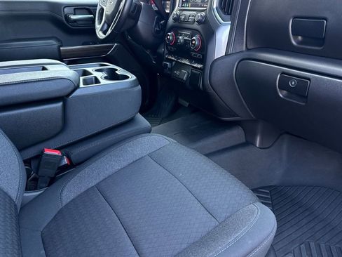 Used 2020 Chevrolet Silverado 1500 RST AWD/4WD image 17