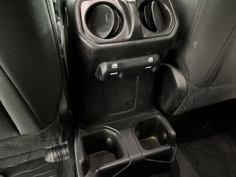 Used 2020 Jeep Wrangler Unlimited Sport S image 37