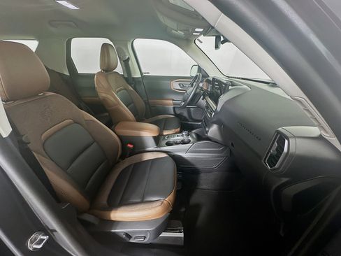 Used 2025 Ford Bronco Sport Outer Banks image 32