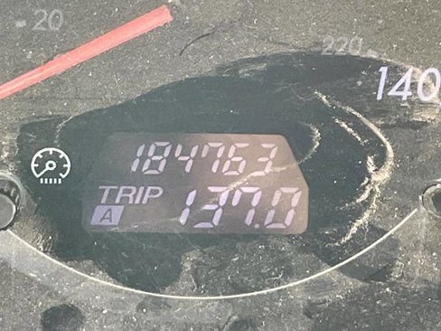 Used 2008 MAZDA MAZDA5 Touring image 37