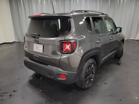 Used 2020 Jeep Renegade Altitude image 9