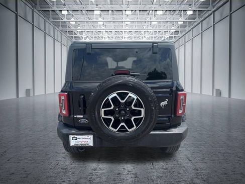 Used 2025 Ford Bronco Outer Banks AWD/4WD image 4