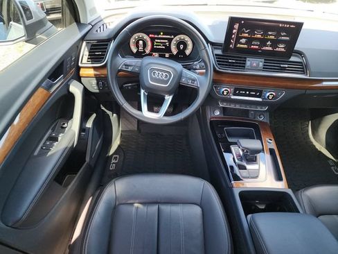 Used 2022 Audi Q5 2.0T Premium Plus AWD/4WD image 17