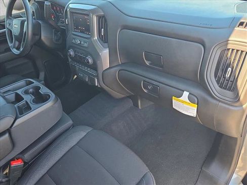 New 2026 Chevrolet Silverado 1500 Custom image 17