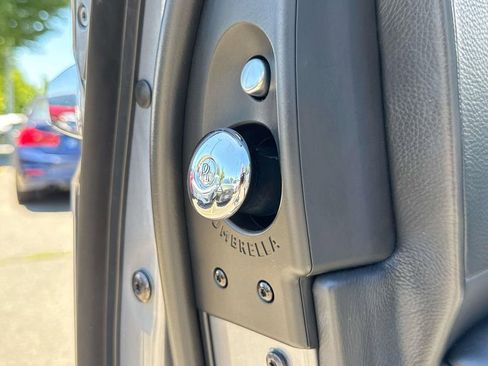 Used 2013 Rolls-Royce Ghost RWD image 26