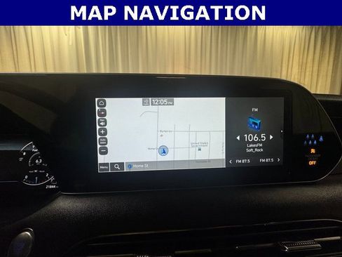 Used 2022 Hyundai Palisade Calligraphy image 36