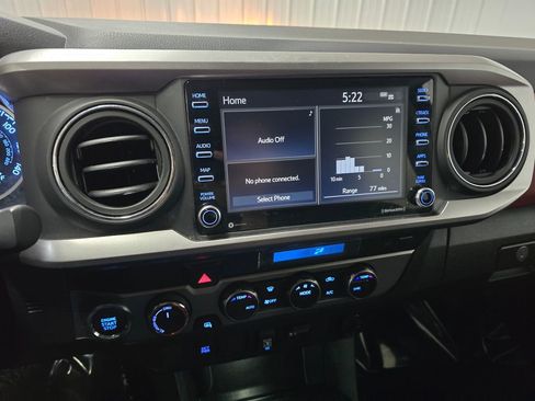 Used 2023 Toyota Tacoma SR5 AWD/4WD image 29