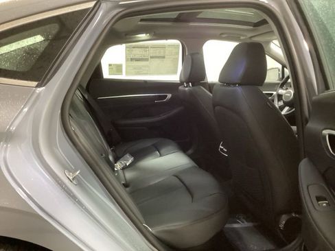 New 2026 Hyundai Sonata Limited FWD image 10
