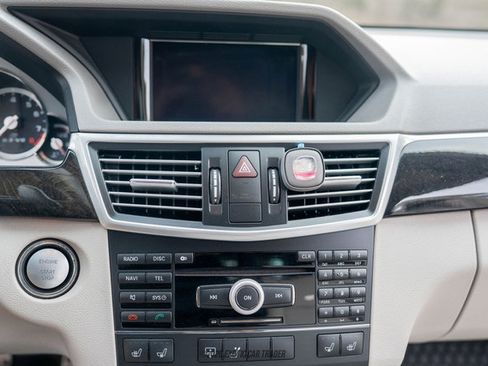 Used 2010 Mercedes-Benz E 63 AMG Sedan image 23