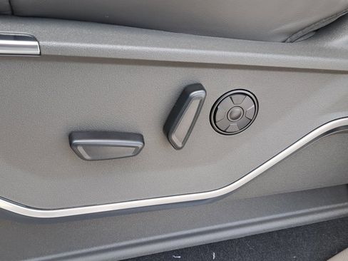 New 2026 Ford F350 Platinum w/ Platinum Plus Package image 22