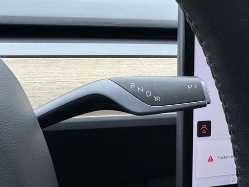 Used 2021 Tesla Model 3 Standard Range Plus image 27