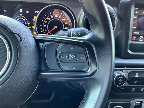 Used 2021 Jeep Wrangler Sport AWD/4WD image 27