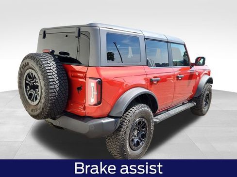 Certified 2024 Ford Bronco Wildtrak image 10