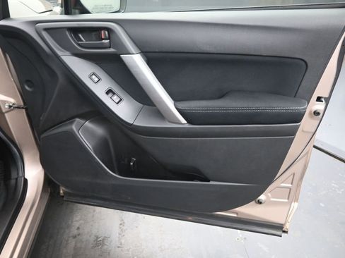 Used 2014 Subaru Forester 2.5i Premium w/ Popular Package #2 image 20