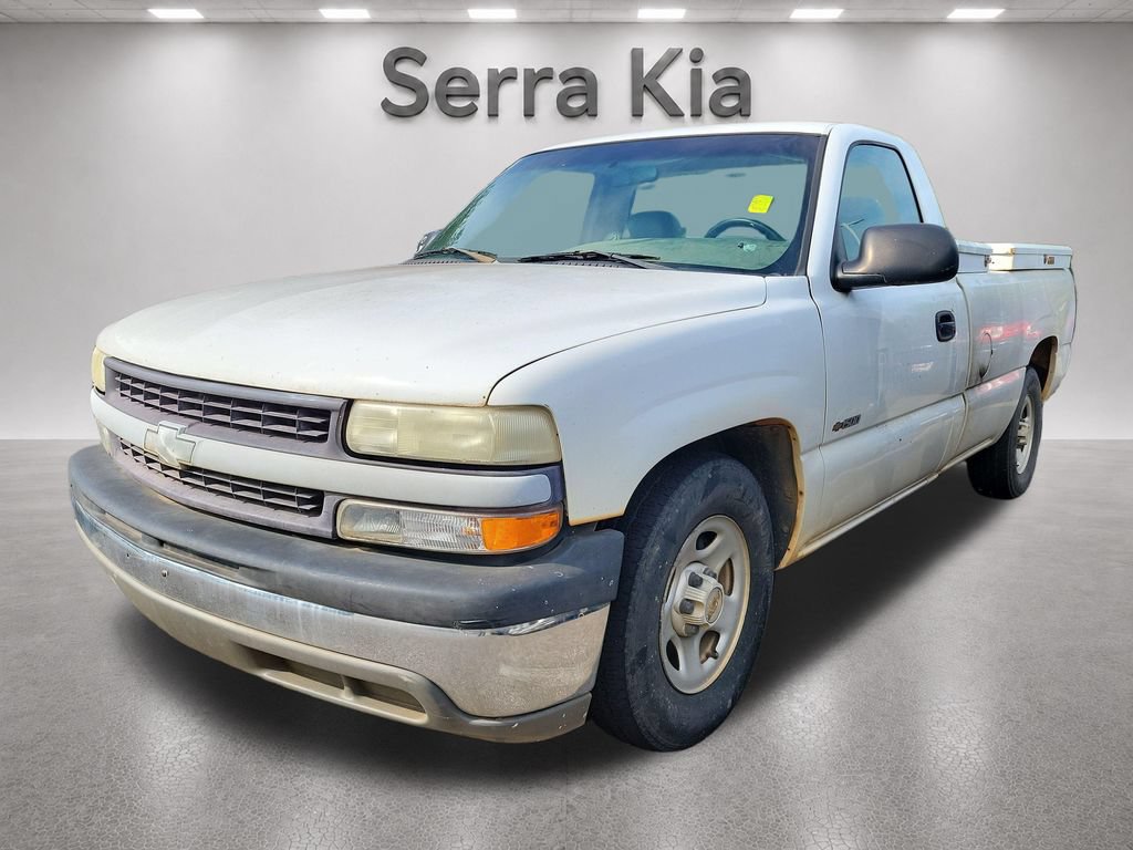Used 2000 Chevrolet Silverado 1500 2WD Regular Cab w/ Firm Ride Suspension Pkg image 1