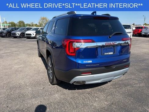 Used 2023 GMC Acadia SLT image 8
