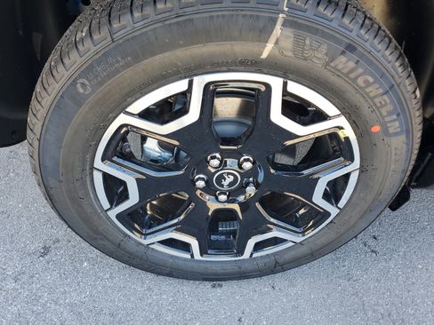 New 2026 Ford Bronco Sport Outer Banks w/ Outer Banks Tech Package+ AWD/4WD image 7