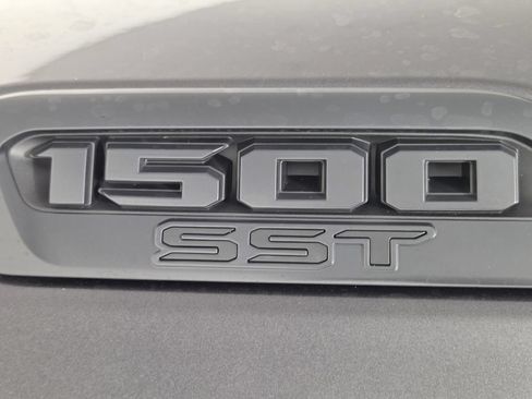 Used 2025 RAM 1500 Big Horn RWD image 8