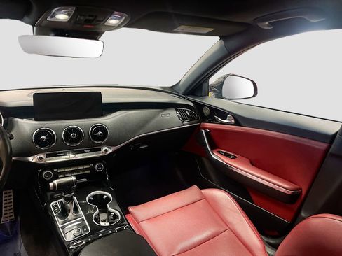 Used 2022 Kia Stinger GT-Line w/ Sun & Sound Package image 25