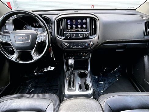 Used 2022 GMC Canyon AT4 image 8