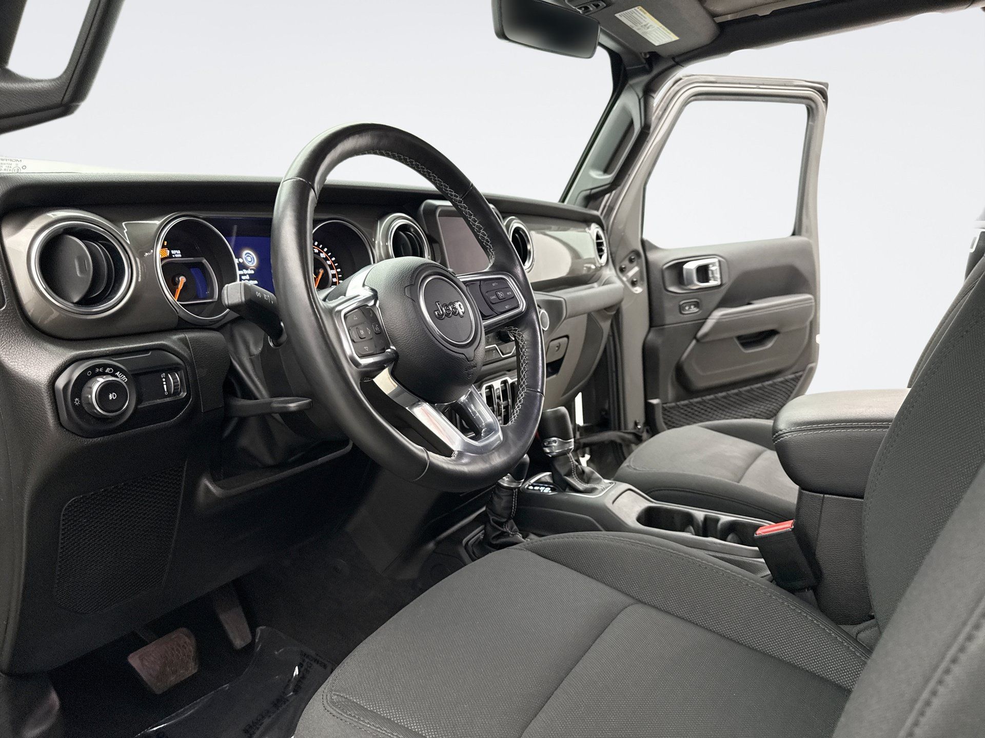 Used 2023 Jeep Wrangler Unlimited Sahara w/ Cold Weather Group AWD/4WD image 10