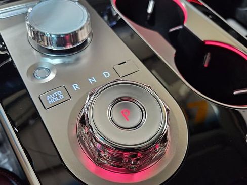 Used 2025 Genesis GV80 2.5T Standard image 21