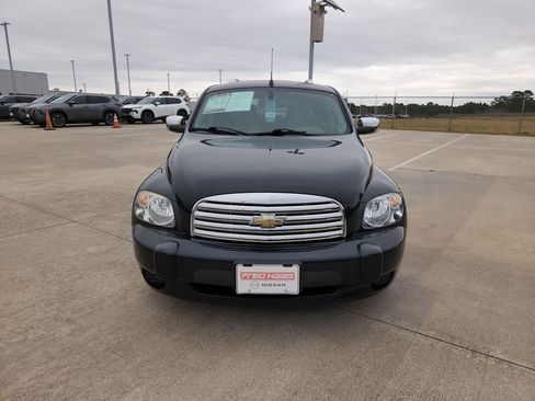 Used 2011 Chevrolet HHR LT image 9