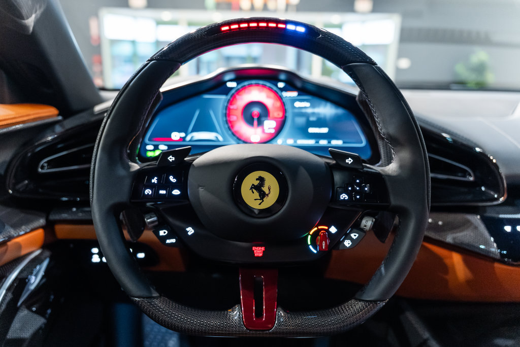 Used 2026 Ferrari Purosangue AWD/4WD image 5