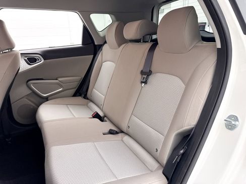 Used 2022 Kia Soul LX w/ Technology Package FWD image 35