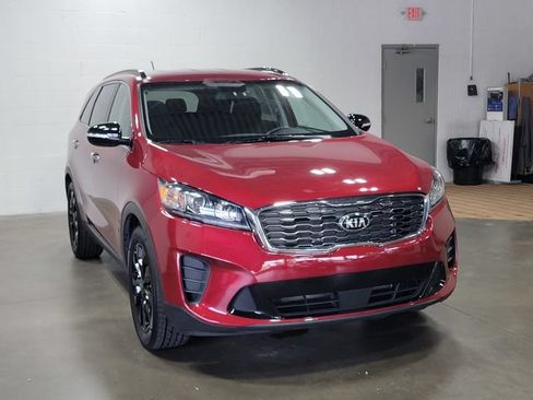 Used 2020 Kia Sorento S FWD image 4