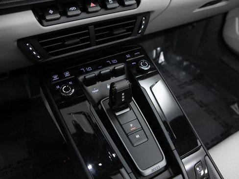 Certified 2025 Porsche 911 Carrera image 22