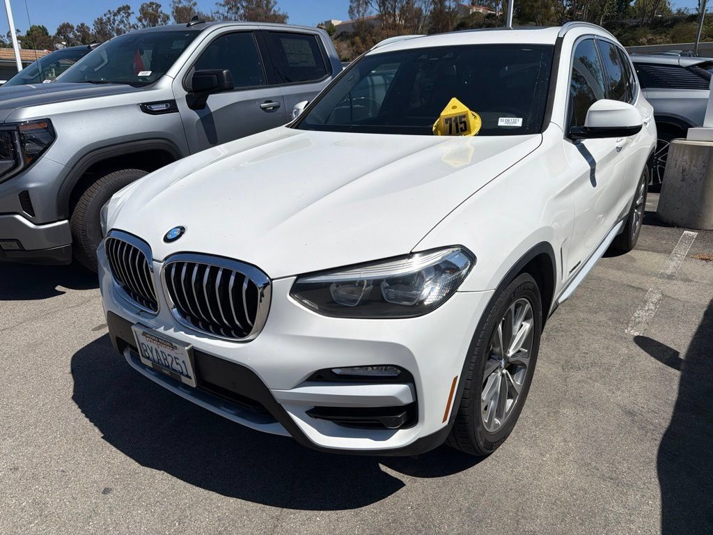 Used 2018 BMW X3 xDrive30i AWD/4WD image 2