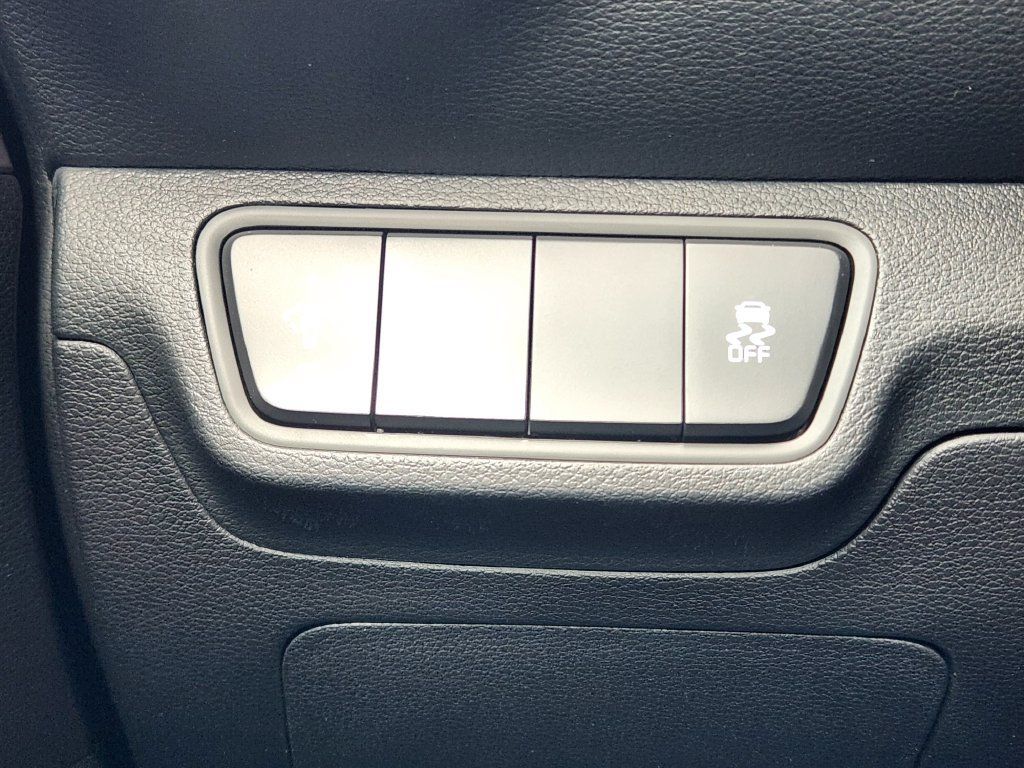 Used 2024 Kia Forte LXS FWD image 21