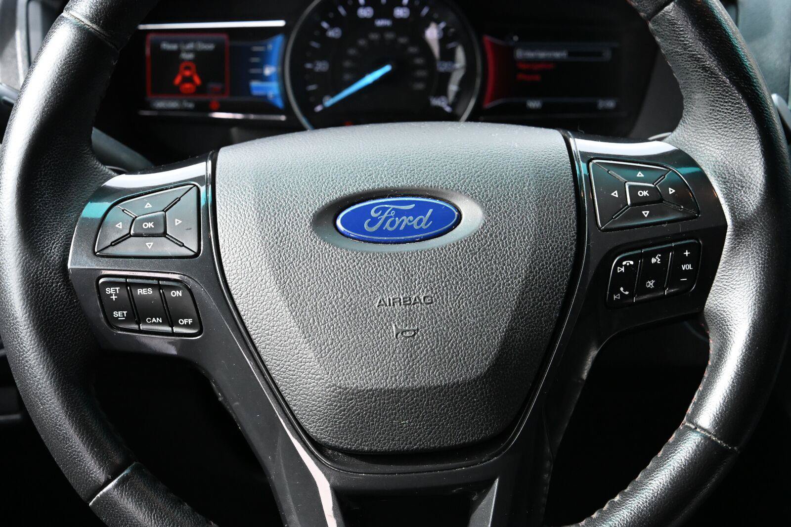 Used 2016 Ford Explorer Sport AWD/4WD image 15