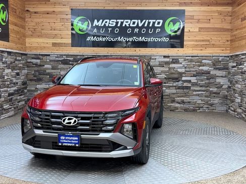 Used 2025 Hyundai Tucson Blue AWD/4WD image 8